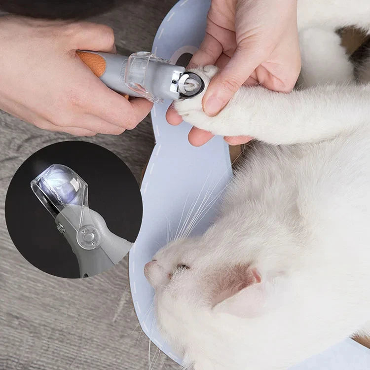 Nail Clipper with LED